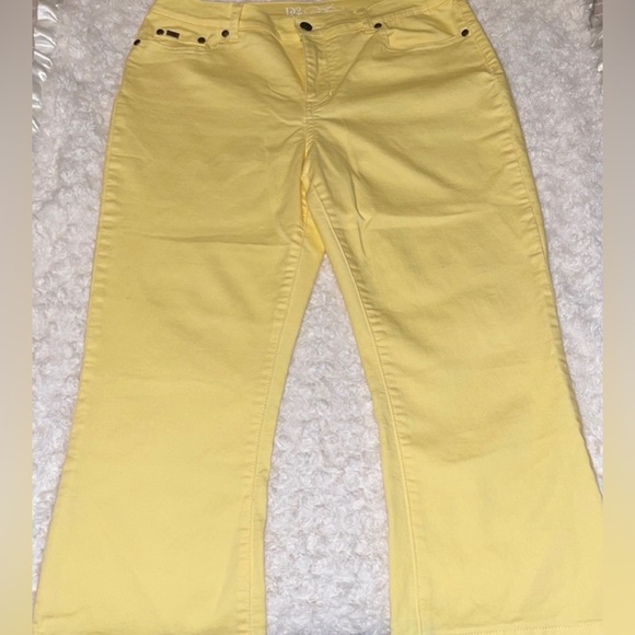 Diane Gilman Cropped Yellow Pants (12P) - Picture 13 of 14